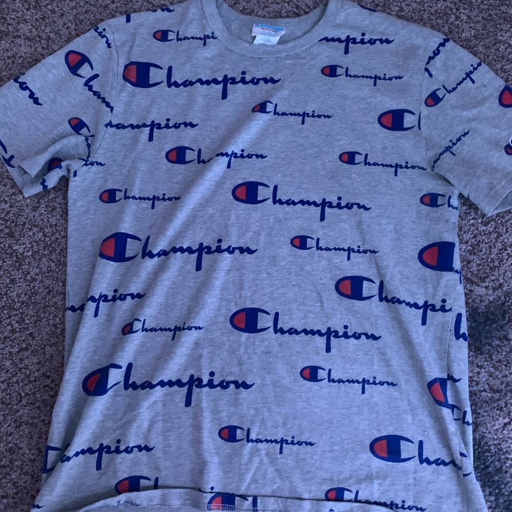 Champion t-shirt